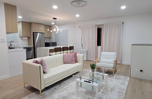 East Side Capistrano Apartment | Coral Cove. Walk to Beach & Downtown! New Oceanside 2BD Apartment
