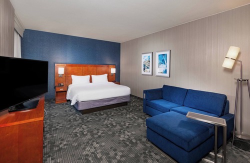Santa Ana Hotel | Courtyard by Marriott Santa Ana Orange County
