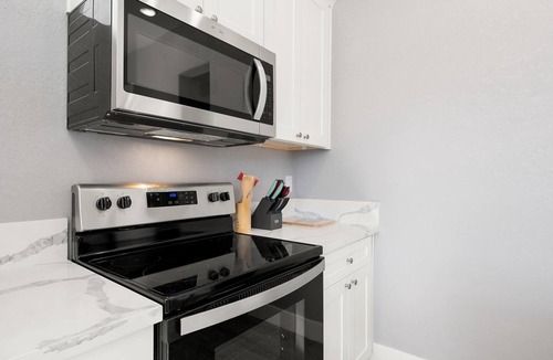 Central Sacramento Apartment | Cozy 1-bedroom apartment in enjoyable Sacramento with WiFi, AC