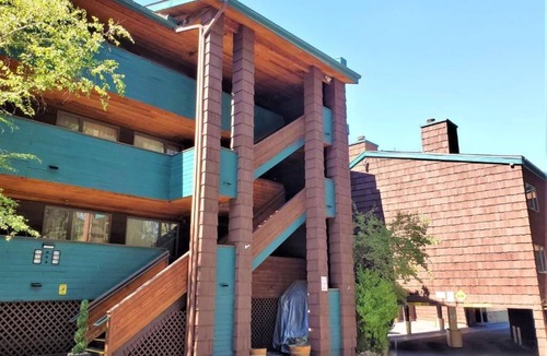 Big Bear Lake Resort | Cozy 1-bedroom resort in enchanting Big Bear Lake Sleeps 4