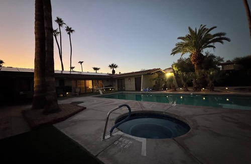 Desert Hills Cottage | Cozy 1-bedroom cottage in beautiful Lake Havasu with AC, located in premium HOA