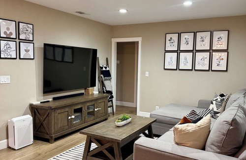 Garden Grove House | Cozy 3-bedroom house with AC in charming Garden Grove