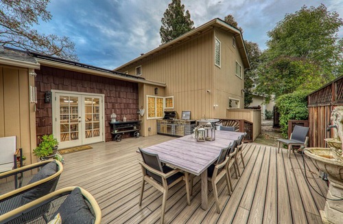 Walnut Creek House | Cozy 4BD/3BA Cottage in Walnut Creek Dwtn