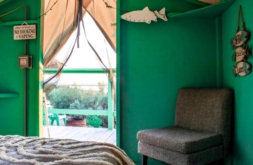 Bridgeport Other | Cozy Lakeside Glamping Cabin with Mountain Views near Eastern Sierra, California