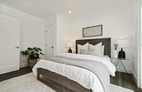 Parkside House | Cozy Room with Private Bathroom & Fast WiFi