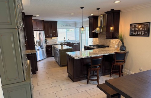 Tierrasanta House | Cozy Suburban Family Retreat With Easy City Access