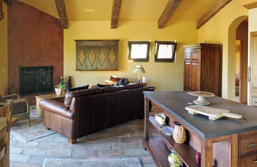 Coombsville House | Custom Napa Valley Vineyard Estate minutes from town and wineries
