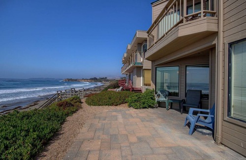 San Simeon Condo | Delightful Beachfront