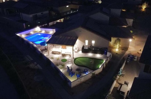 La Quinta House | Desert Isle Walk to Stadium Course MTN Views