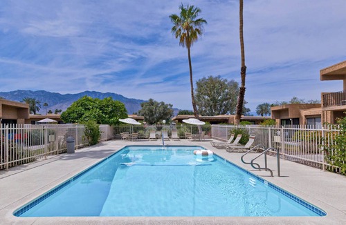 Palm Springs Villa | Desert Retreat Relax, Recharge, Views, Resort Living, Office + Monthly Discount