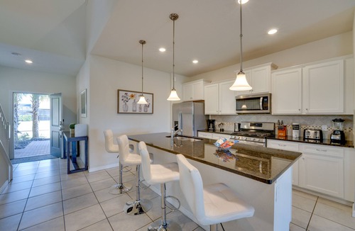 Loughman Villa | Disney 7BR Villa w/Pool, Spa & Lazy River!