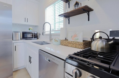 Southwest Anaheim House | Disney Magic Spacious Sanctuary