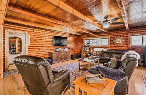 Kings Beach House | Dog-Friendly Kings Beach Log Cabin w/Hot Tub!