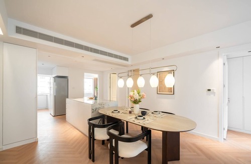 Zhabei Apartment | E-Hub Spacious 3-bedroom apartment with balcony Near People's Square