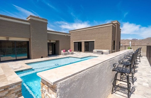 Parker Strip House | Eagles Lair, Pool & Views!