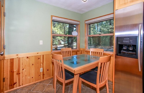 Summit Estates Cabin | El Alamo, 1 Night Free!