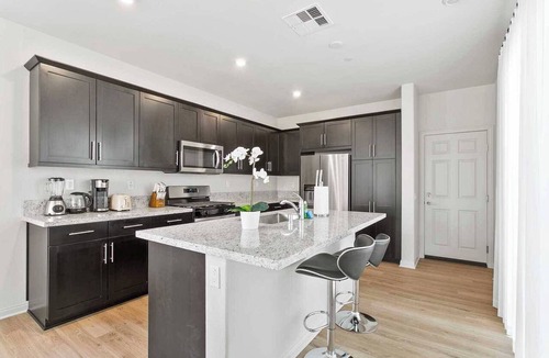 Westmont House | Elegant Oasis Residence on Rio Grande #42030