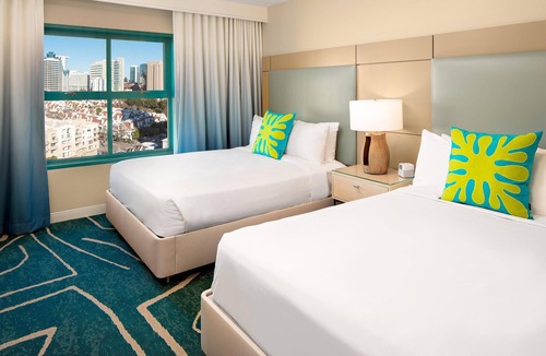 Marina District Hotel | Embassy Suites by Hilton San Diego Bay Downtown