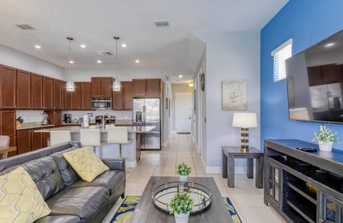 Davenport House | Enclave at Festival: Your Private Oasis of Luxury + Comfort - Davenport, Florida