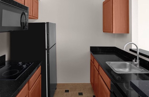 East Roseville Parkway Hotel | Enjoy Nearby Nature Trip at Miners Ravine Nature Reserve!