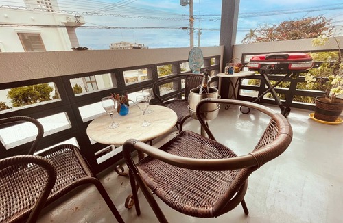 Kakazu House | Entire building available for rent 2nd floor Lim - pine terrace/Ginowan Okinawa