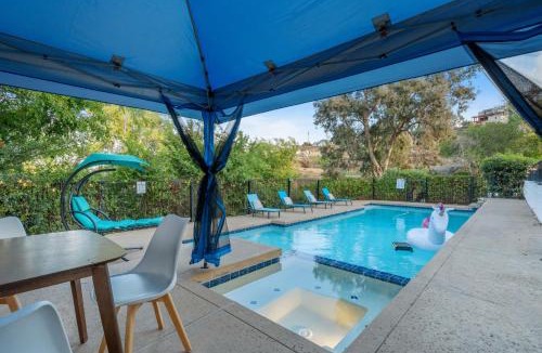 El Cajon House | Entire Private Home with Big Yard, View, King Bed, 10 Parking, 4 Bedrooms 3 Bathrooms, Available Now