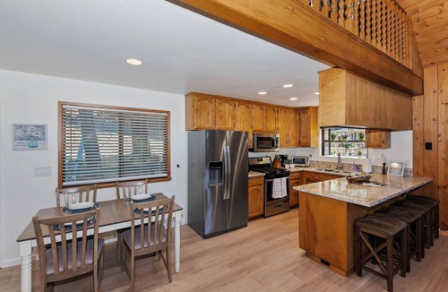Crestline Cabin | Family/Pet Friendly Cabin with Mountain Views, Gameroom/Office, & Peloton