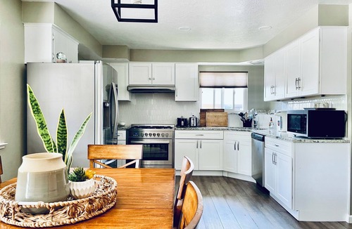 Carmichael House | Family Retreat: 3BR Cozy Haven with Playground