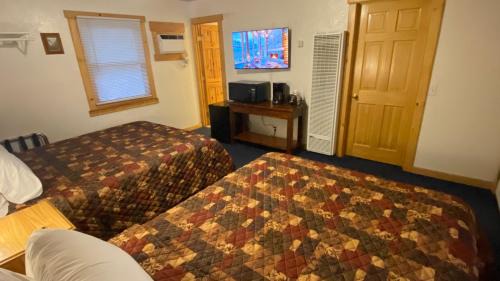 Redding Hotel | Fawndale Lodge