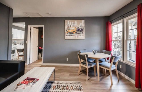 NoHo Arts District House | FIFA World Cup: RENOVATED 1BR HOME with PRIVATE FENCED PATIO in NOHO ARTS DISTRICT p21