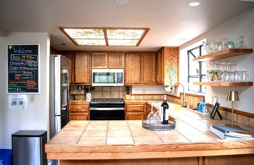 Marine Terrace House | Forest Home with Deck, EV Charger, King Beds