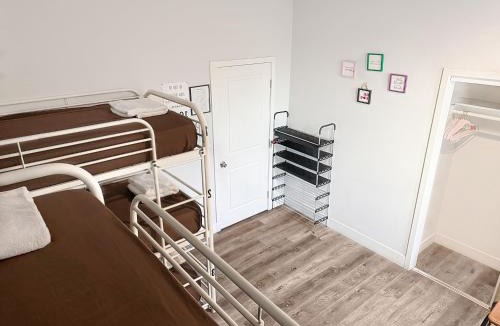Downtown Los Angeles Hostel | Fruit Hostel