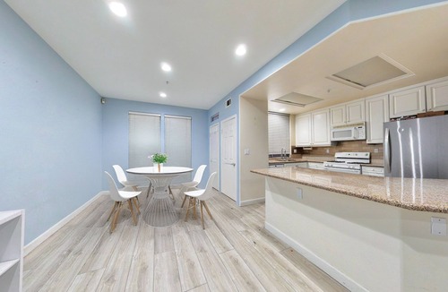 Anaheim Resort House | Fully Furnished Anaheim Townhome - Utilities Included - Gated Community