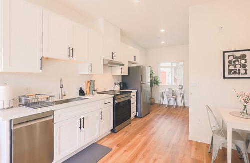 North Oak Park Apartment | Fully Furnished Studio in the Heart of Sacramento