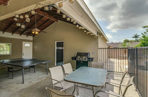 Hermosa Village House | Funtierland + The Pirate's Cove + Walk to Disney + Pool + Game Room
