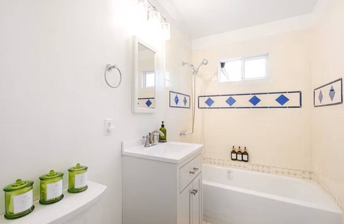 Tracy House | Furnished 3BR in Tracy, Comfortable longer stays