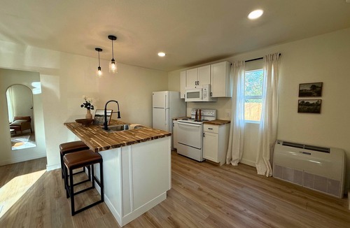 Redding House | Furnished, Convenient Home Near Redding Hospitals