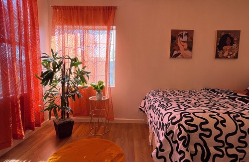 Outer Sunset House | Garden View Room 3 Blocks from the Beach