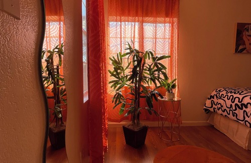 Outer Sunset House | Garden View Room 3 Blocks from the Beach