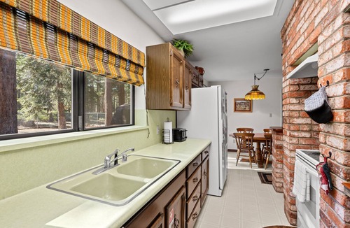 Montgomery Estates House | Golden Dust 3 Bedroom Home by RedAwning