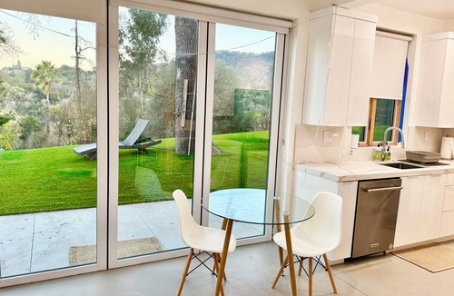 Los Altos Hills House | Gorgeous 2-bedroom/2-bath Guest House