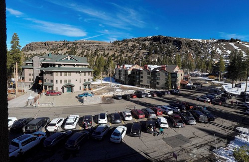 Kirkwood Condo | Gorgeous 2-bedroom condo steps from Kirkwood Mountain ski lift