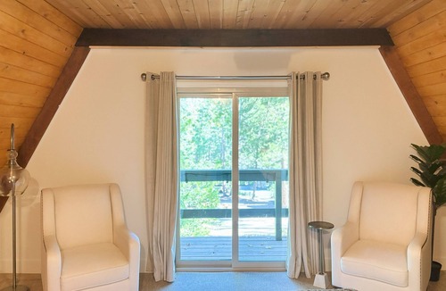 Sierra Cedars Cabin | Gorgeous 4-bedroom cabin in Shaver Lake perfect for family fun