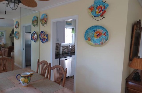 Montecito House | Gorgeous Private Casita in Perfect Location.Walk to Beach/Shopping!