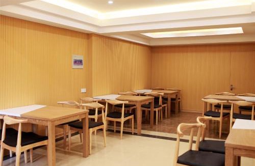 Liangyuan District Hotel | GreenTree Inn HeNan ShangQiu Normal College WenhuaWestRoad Business Hotel