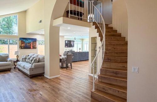 Rancho Cucamonga House | Grill, Large Pool, Plush Patio Furniture, Umbrella