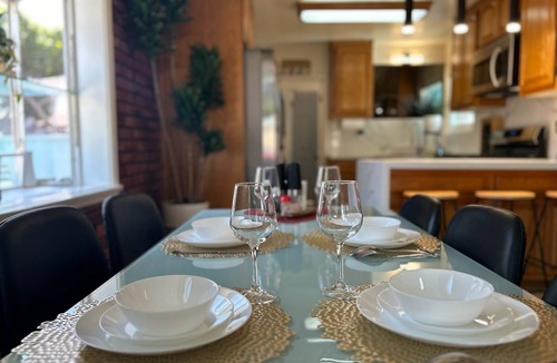 Santa Ana Heights House | GSH202-Green Sweet Home-Cozy house in OC