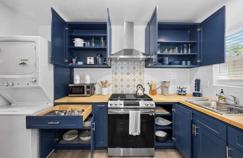 Riverview House | Guesthouse near Disney, Private entrance, Fast Wifi, Self-Check-in