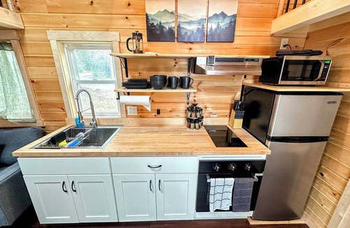 Hiouchi House | Have a blast in the Redwoods, then relax in tiny home comfort!