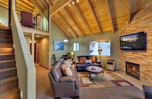 Tahoe Village Condo | Heavenly Ski-Out Luxurious Lake View Condos!